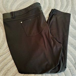Simply Vera 3X Skinny Black Pants